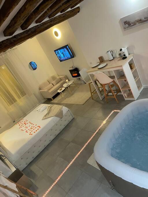 Logement Moderne Avec Jacuzzi Aubervilliers Extérieur photo