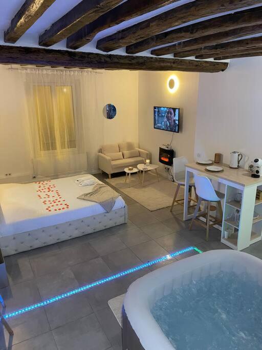 Logement Moderne Avec Jacuzzi Aubervilliers Extérieur photo