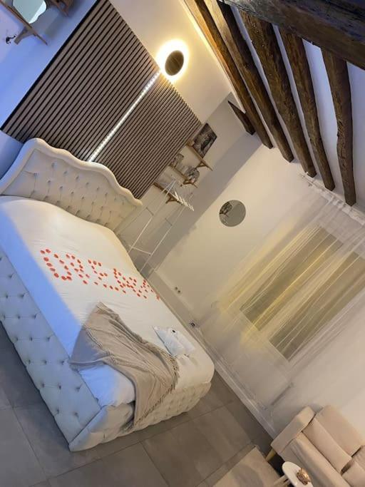 Logement Moderne Avec Jacuzzi Aubervilliers Extérieur photo